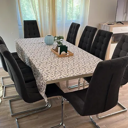 Lindo Quintal Estoril Holiday home