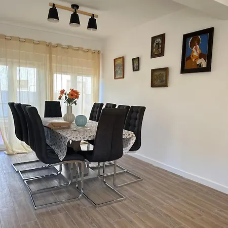 Holiday home Lindo Quintal Estoril